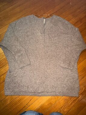 Free People Heathered Gray Knit Top